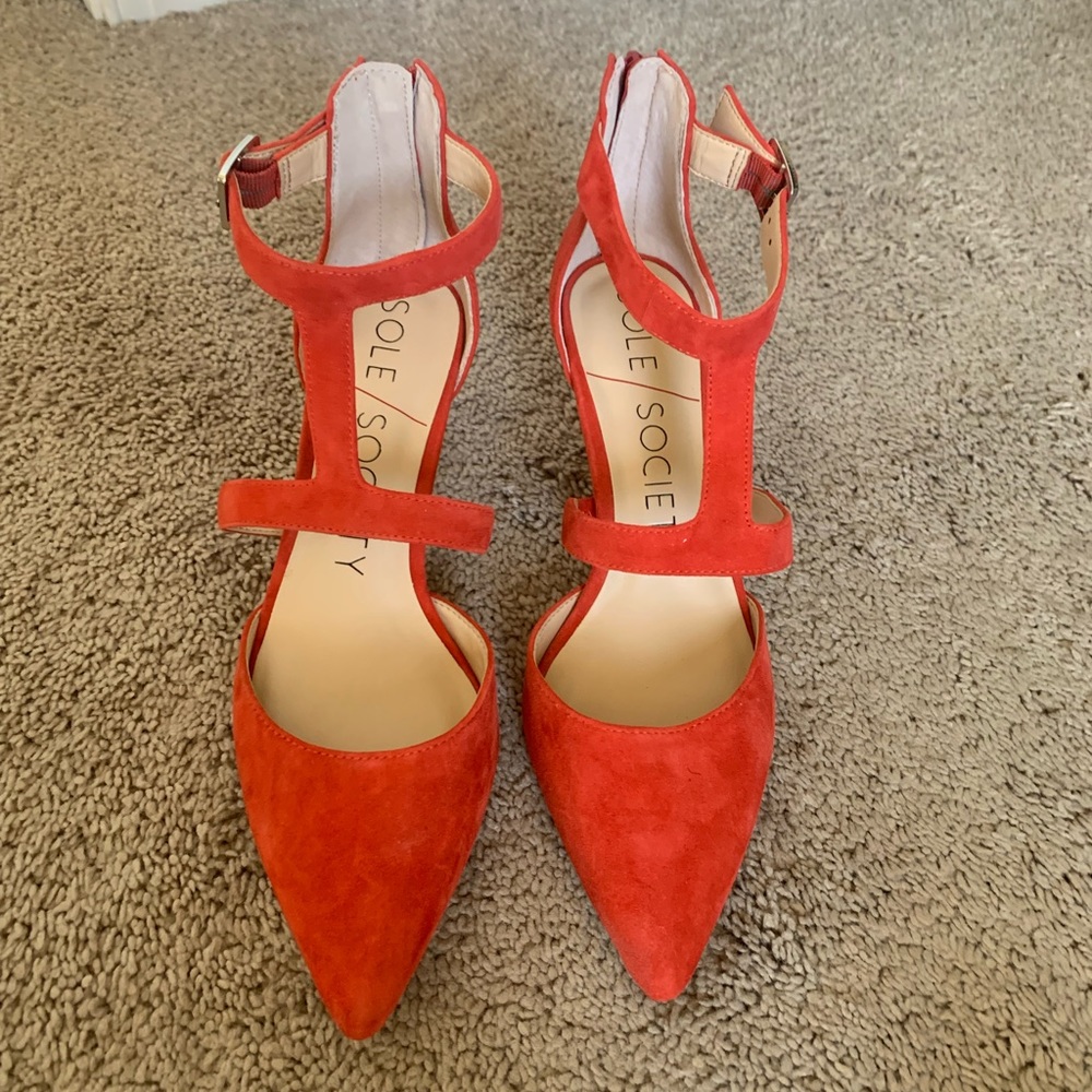 New Suede Sole Society 2.5 Heels